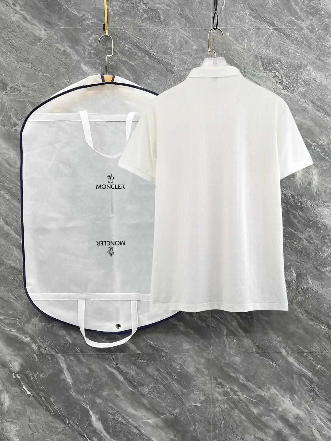 Premium Quality Moncler ➕ ， ， ！ 。 ， LOGO ， YB ！ ！ Same Style ：Black White Size：M L XL XXL XXXL